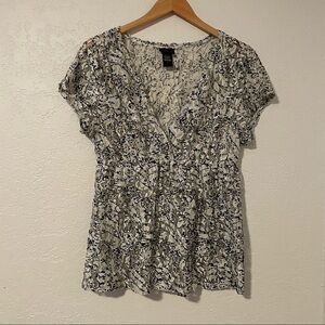 VTG Torrid Lace Sheer Floral Scoop‎ Neck Top Size 1